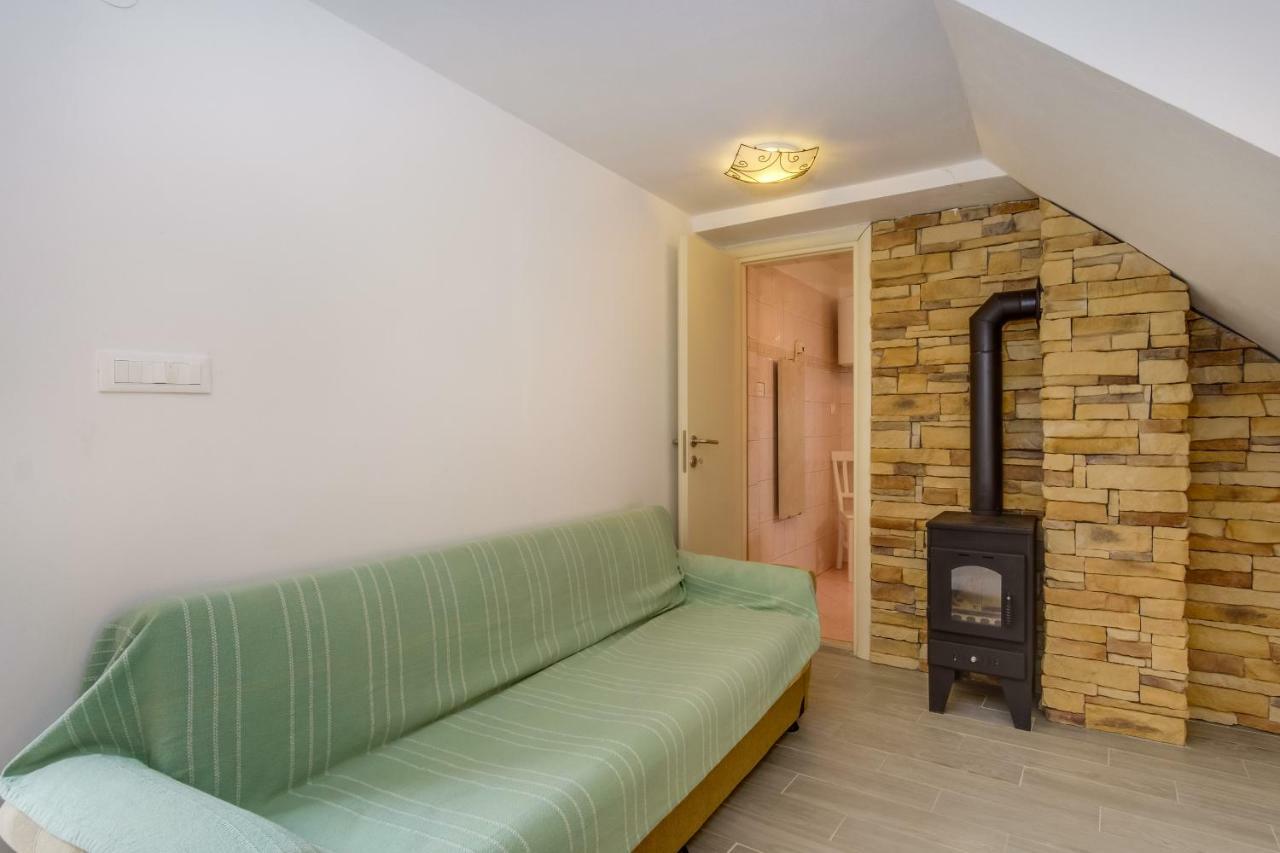 Martinšćica Apartment Darko מראה חיצוני תמונה